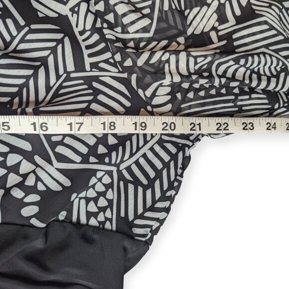 Studio 1940 Black & White Long Sleeve Top Size 14/16 - Picture 12 of 13